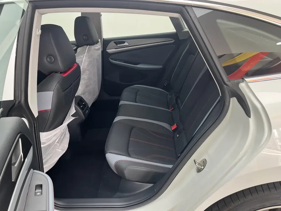 Volkswagen Lamando 2024 Lingdu Lingdu L 280TSI DSG Cool Edition 2026 — миниатюра 4