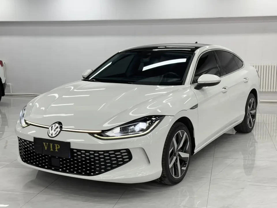 Volkswagen Lamando Lingdu 2022 Lingdu L 280TSI DSG Cool Edition 2022 — photo 1, buy with delivery to Moscow