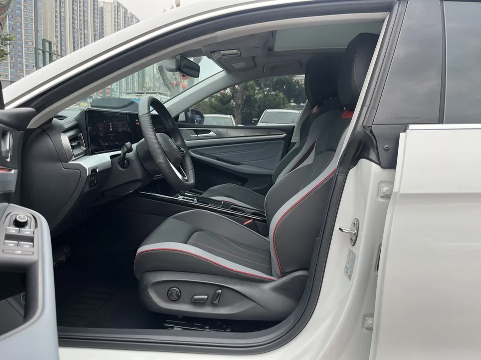 Volkswagen Lamando Lingdu 2024 2024 Lingdu Lingdu L 280TSI DSG Cool Edition 2024 — thumbnail 3