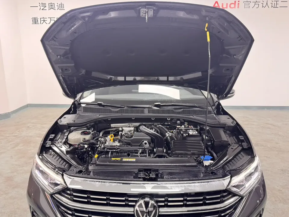 Volkswagen Sagitar Sagitar 300TSI DSG Beyond Edition 2024 — миниатюра 3