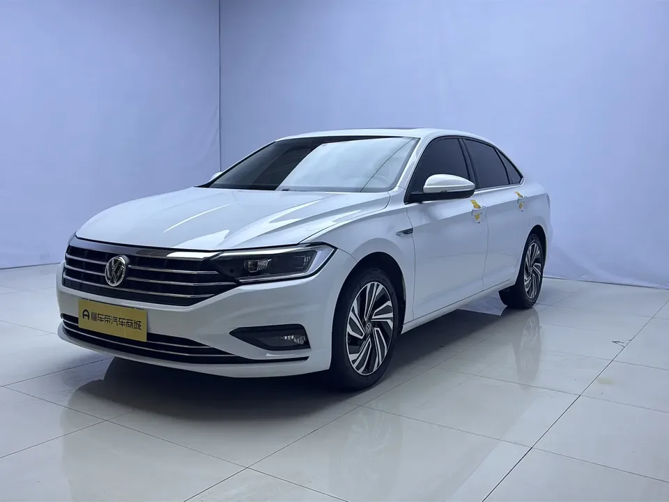 Volkswagen Sagitar 2022