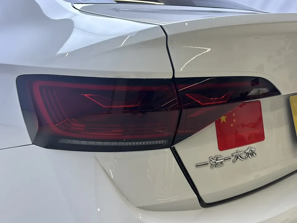 Volkswagen Sagitar Sagitar 300TSI DSG Beyond Edition 2024 — миниатюра 4