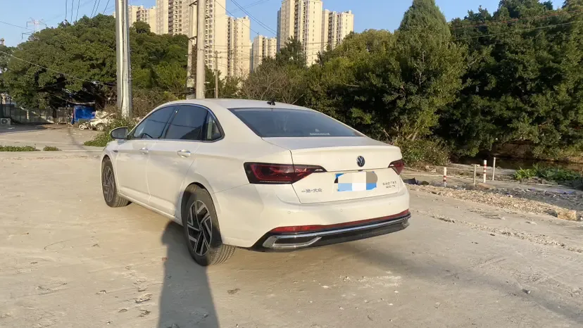 Volkswagen Sagitar 200TSI DSG Super Edition 2023 — миниатюра 4