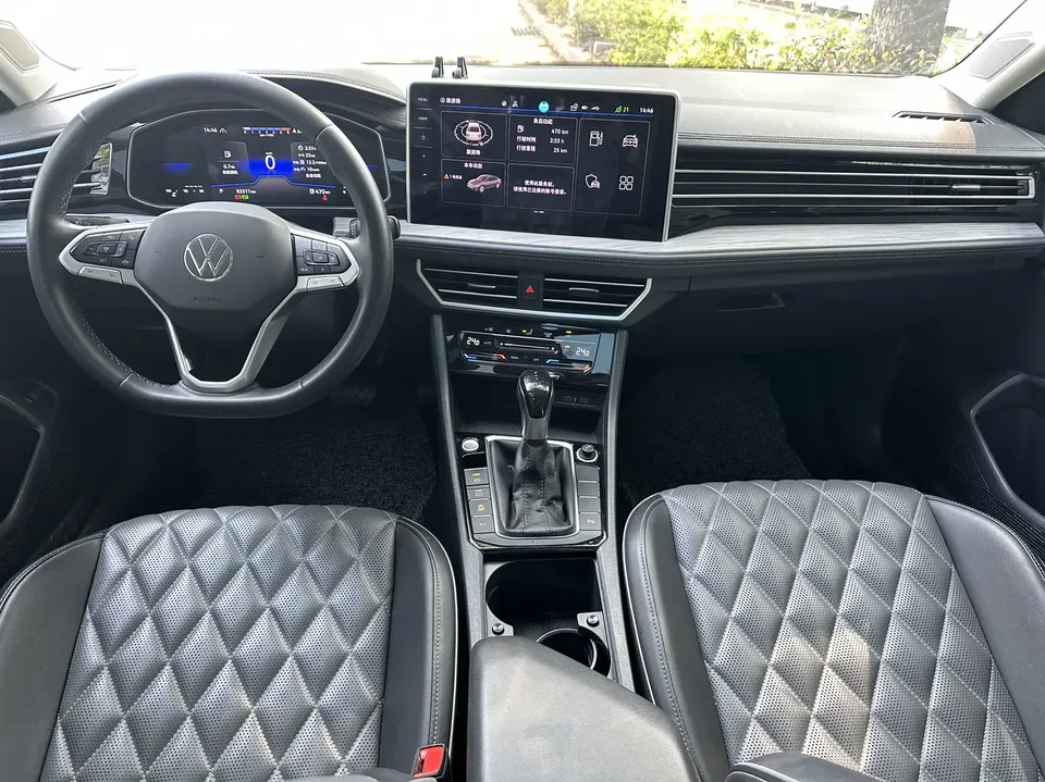 Volkswagen Sagitar 200TSI DSG Super Edition 2023 — миниатюра 4
