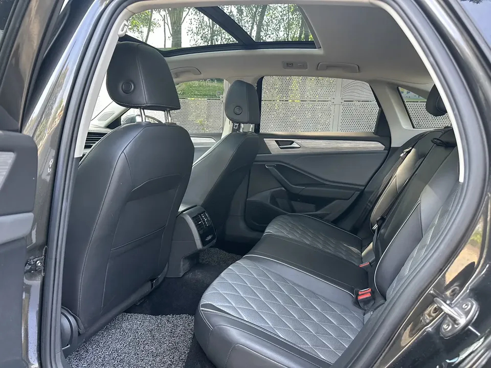 Volkswagen Sagitar 200TSI DSG Super Edition 2023 — миниатюра 5