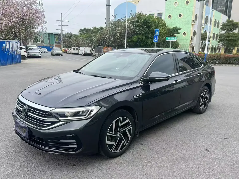 Volkswagen Sagitar Sagitar 2023 280TSI DSG Beyond Edition Plus 2023 — photo 1, buy with delivery to Moscow