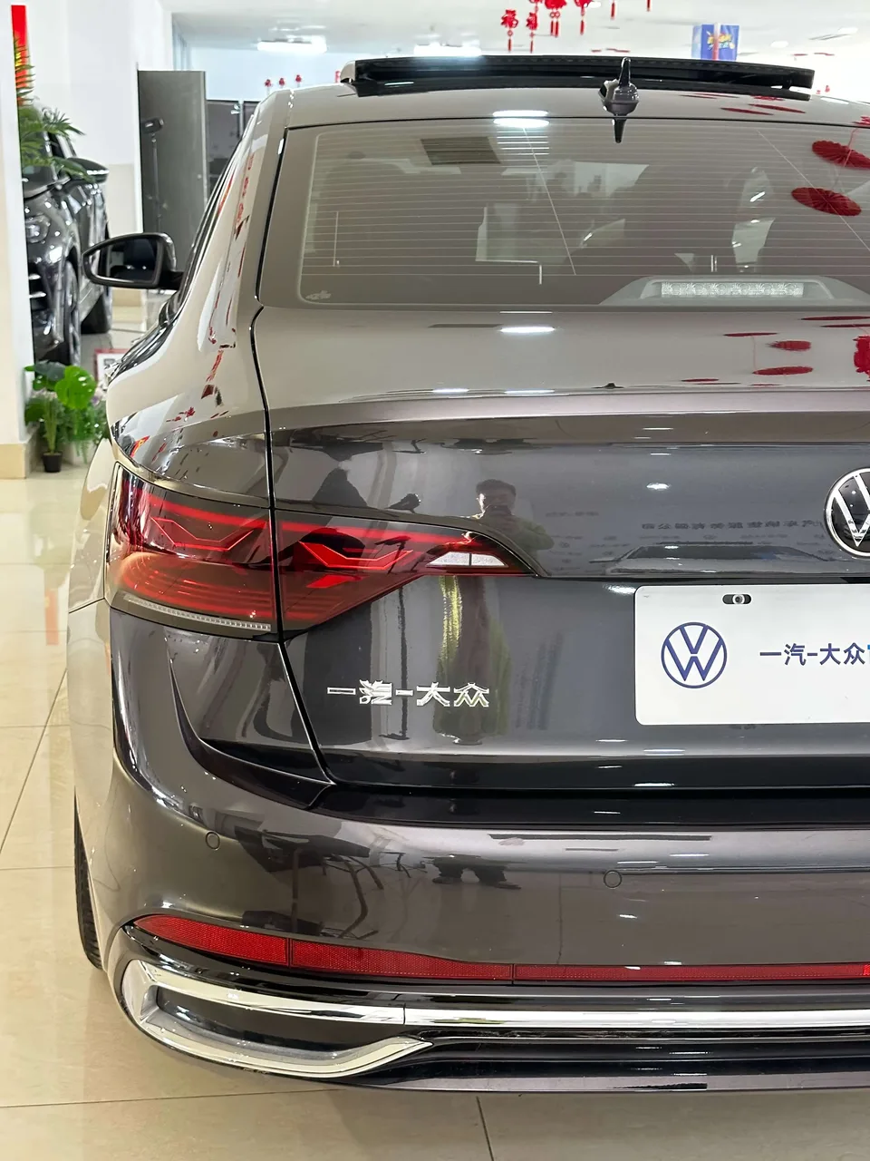 Volkswagen Sagitar Sagitar 2025 Sagitar facelift 300TSI DSG Beyond Edition 2025 — thumbnail 4