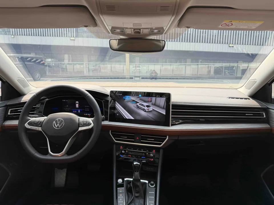 Volkswagen Sagitar 2023 Sagitar 280TSI DSG Beyond Edition 2022 — миниатюра 3