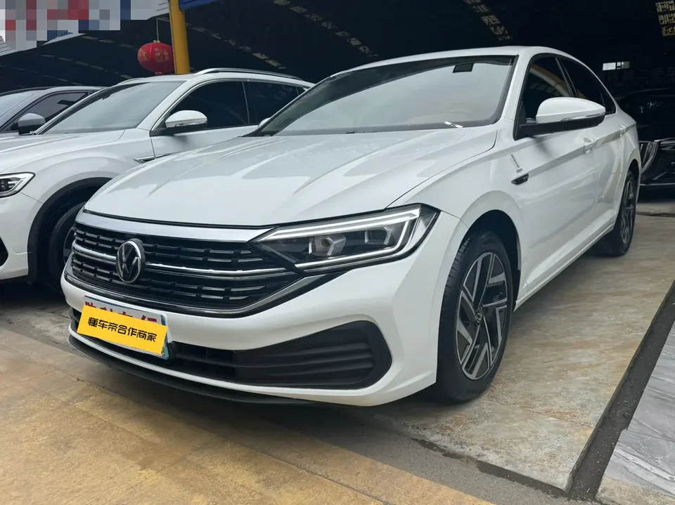 Volkswagen Sagitar 2024