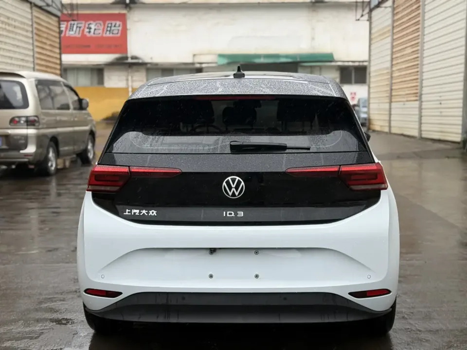 Volkswagen ID.3 Volkswagen ID.3 2023 Pure Smart Edition 2023 — миниатюра 2
