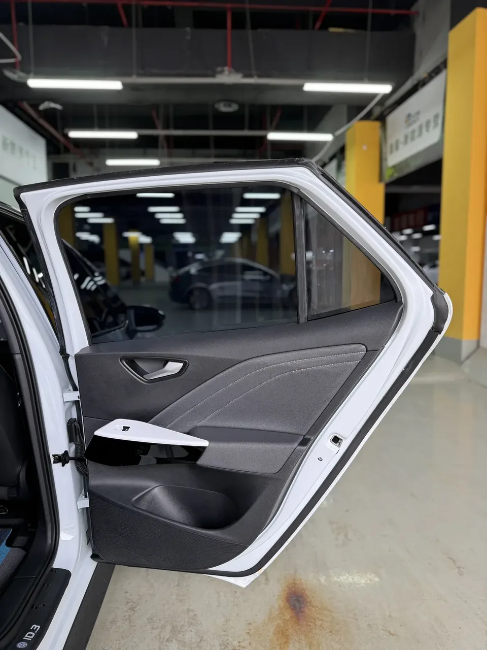 Volkswagen ID.3 Outstanding Edition 2024 — миниатюра 5