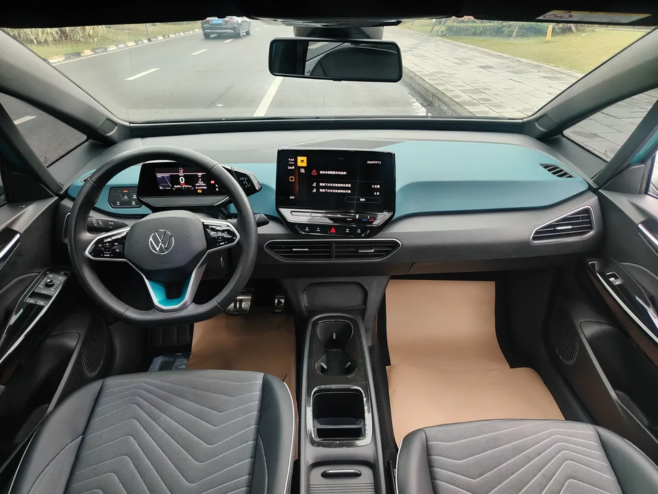 Volkswagen ID.3 Upgraded Pure Smart Edition 2023 — миниатюра 3