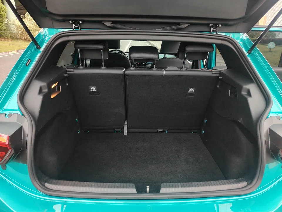 Volkswagen ID.3 Upgraded Pure Smart Edition 2023 — миниатюра 5