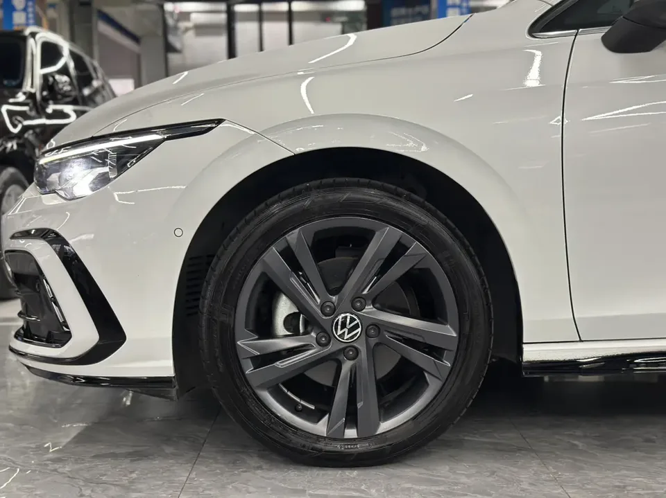 Volkswagen Golf Golf 2023 280TSI DSG R-Line Lite 2023 — миниатюра 3