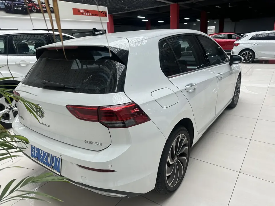 Volkswagen Golf Golf 2023 280TSI DSG Pro 2023 — миниатюра 2