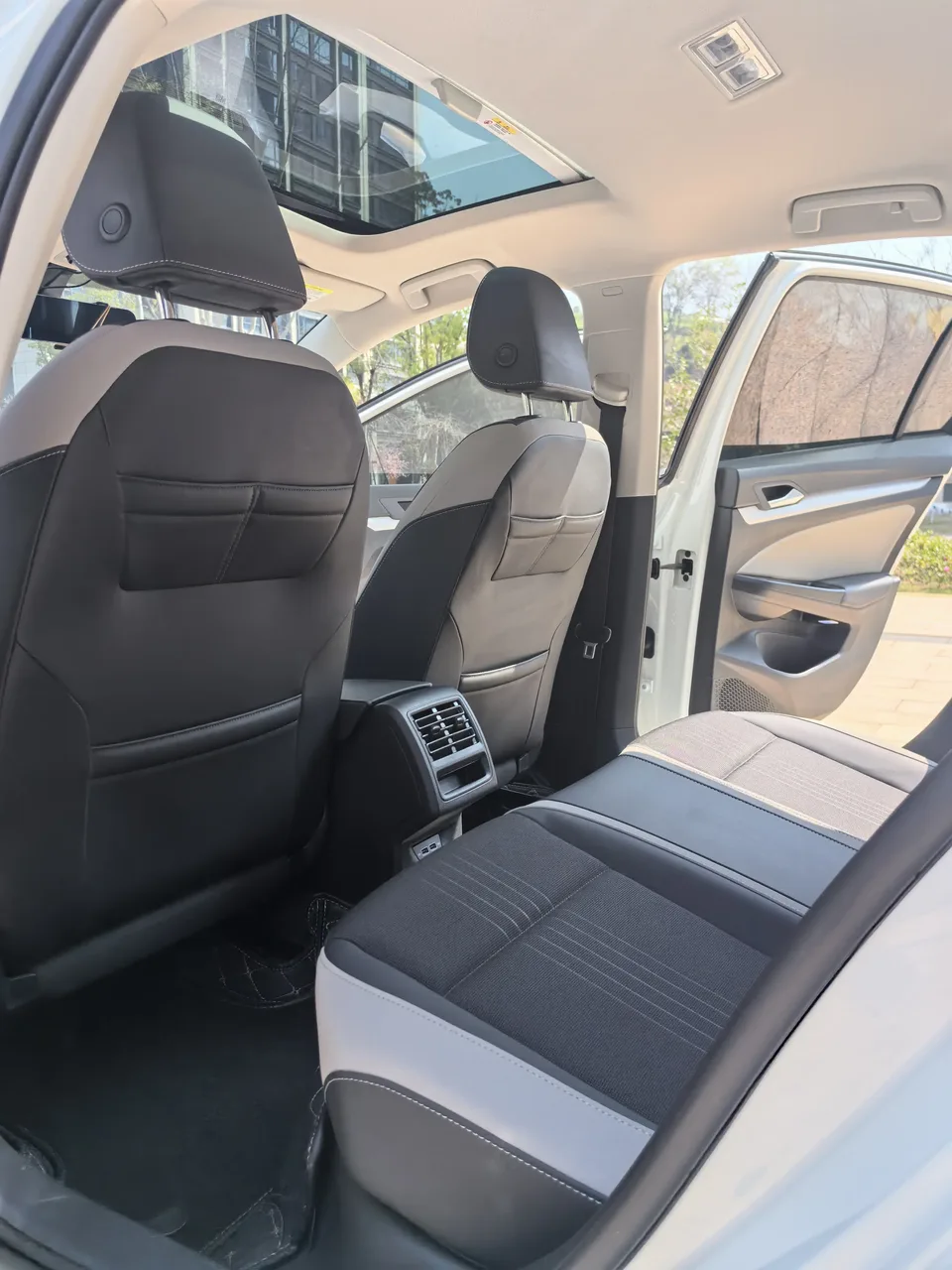 Volkswagen Golf golf 2023 280TSI DSG Pro 2023 — thumbnail 3