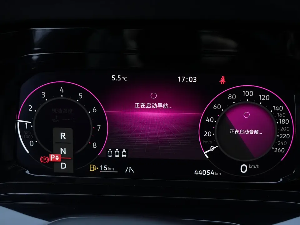 Volkswagen Golf Golf 2023 280TSI DSG R-Line Lite 2023 — миниатюра 5