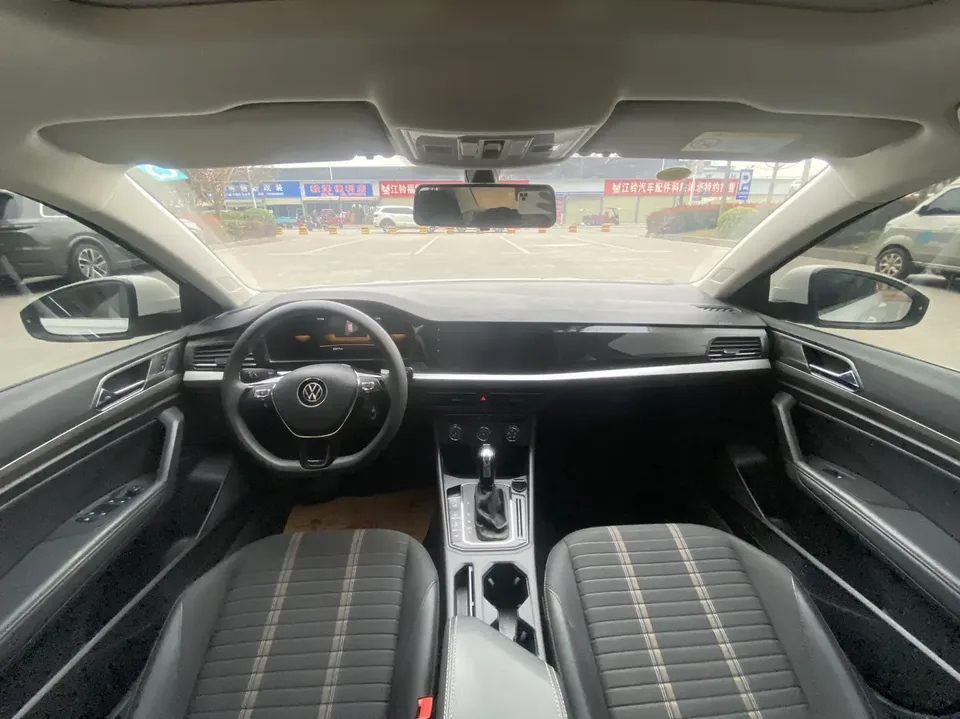 Volkswagen Lavida Lavida 2022 280TSI DSG Comfort Edition 2022 — миниатюра 3