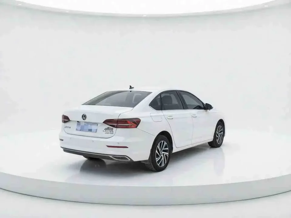 Volkswagen Lavida Lavida 2022 1.5L Automatic Vision Edition 2022 — миниатюра 5
