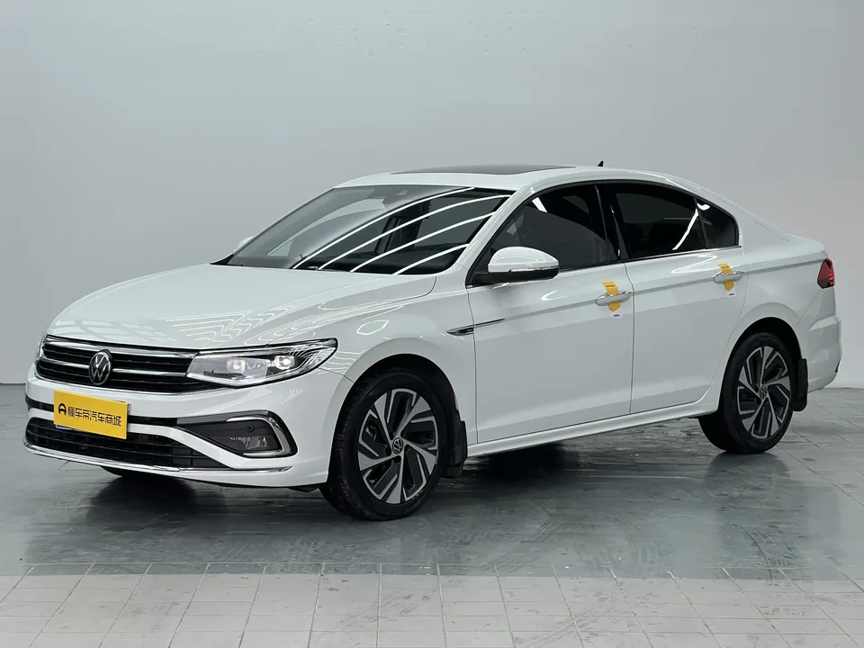 Volkswagen Bora 2023