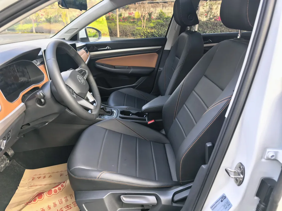 Volkswagen Bora 200TSI DSG Joy Edition 2024 — миниатюра 5
