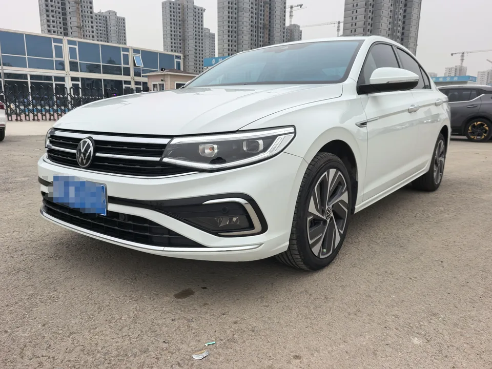 Volkswagen Bora 2023