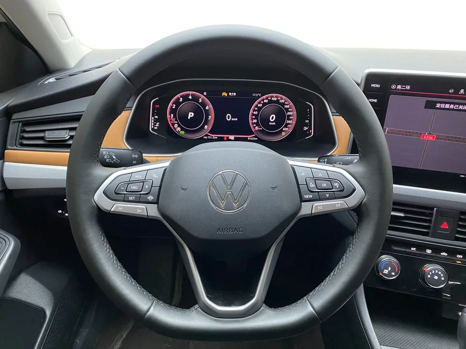 Volkswagen Bora Bora 2025 200TSI DSG Joy Travel PRO Edition 2025 — thumbnail 3