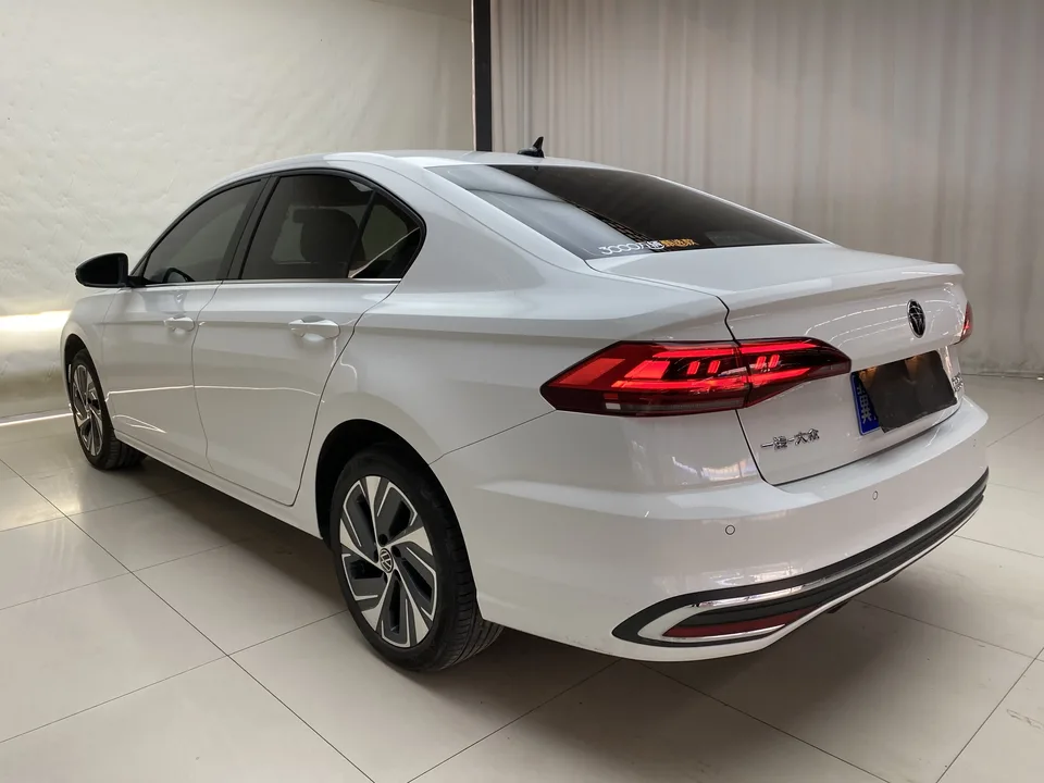 Volkswagen Bora Bora 2025 200TSI DSG Joy Travel PRO Edition 2025 — thumbnail 4