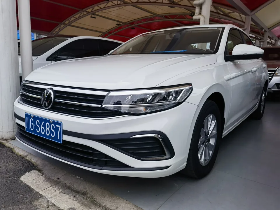 Volkswagen Bora 2024