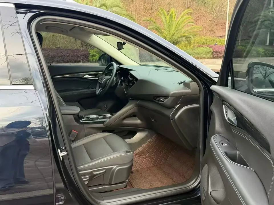 Buick Envision Envision Envision Plus 652T Five-seat Luxury Model 2022 — миниатюра 3