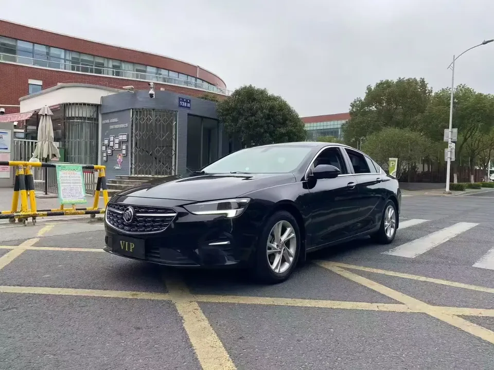 Buick Majesty 2022