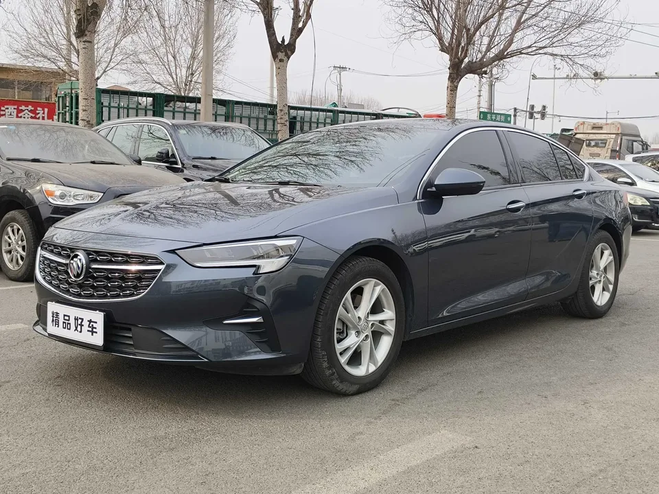 Buick Majesty 2022