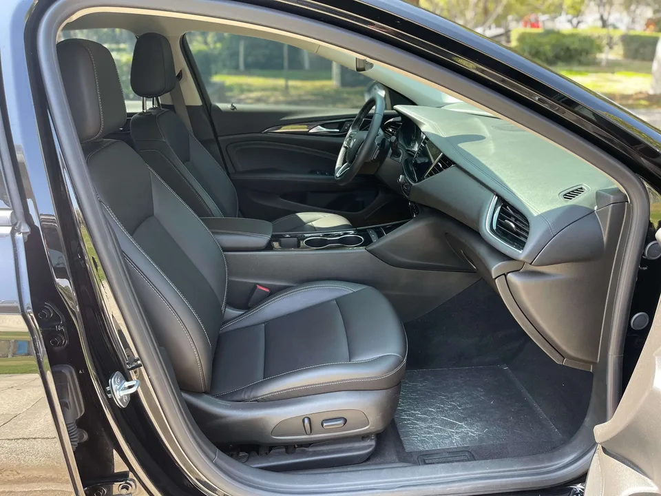 Buick Majesty Regal 2024 25T Super Edition 2024 — миниатюра 5