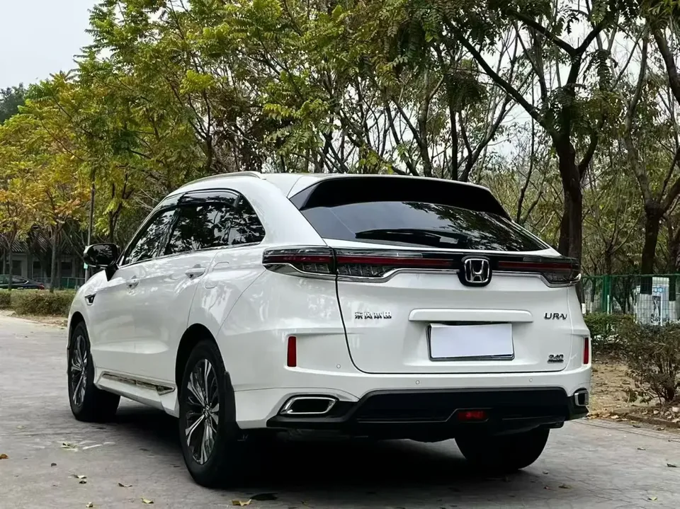 Honda UR-V 240TURBO 2WD Joy Edition 2024 — миниатюра 4