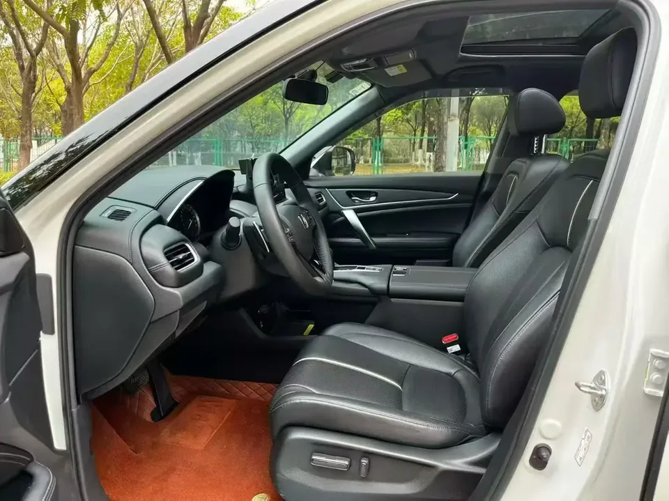 Honda UR-V 240TURBO 2WD Joy Edition 2024 — миниатюра 5