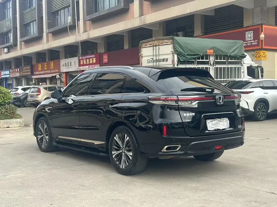 Honda UR-V 240TURBO 2WD Joy Edition 2024 — миниатюра 4
