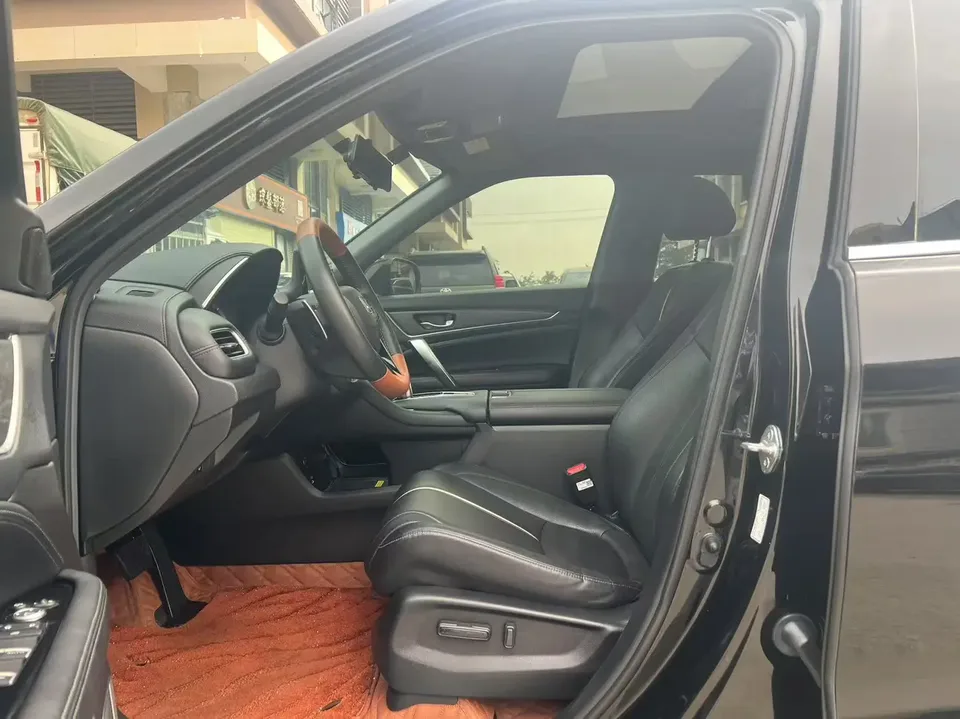 Honda UR-V 240TURBO 2WD Joy Edition 2024 — миниатюра 5