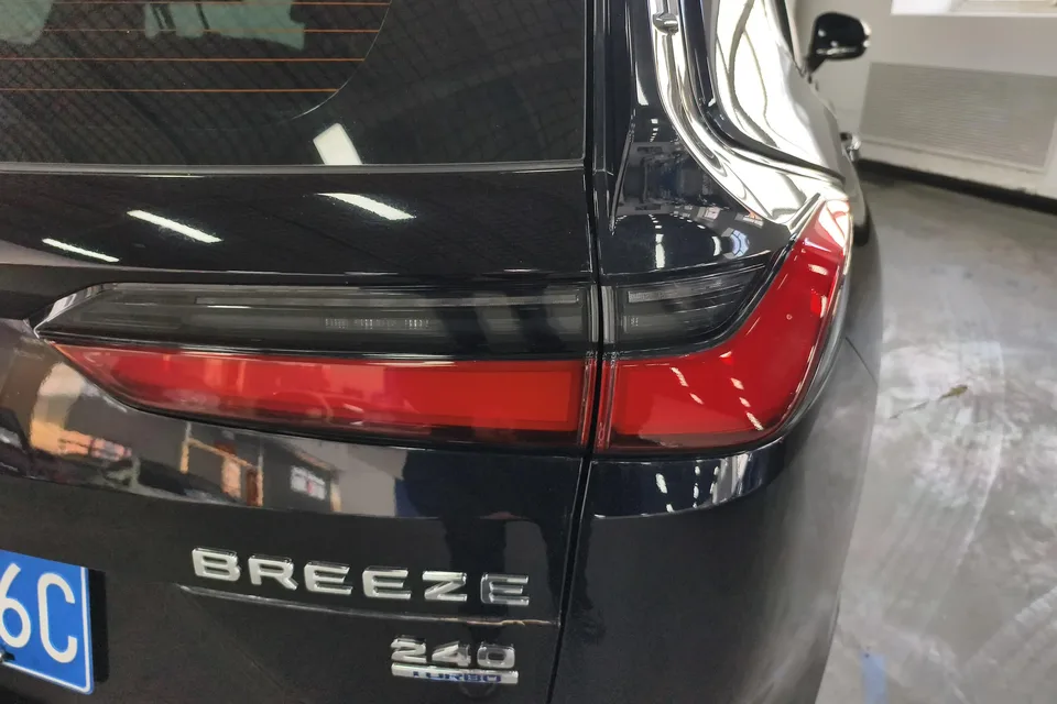 Honda Breeze Haoying 2023 240TURBO CVT 2WD Luxury Edition 2023 — миниатюра 2