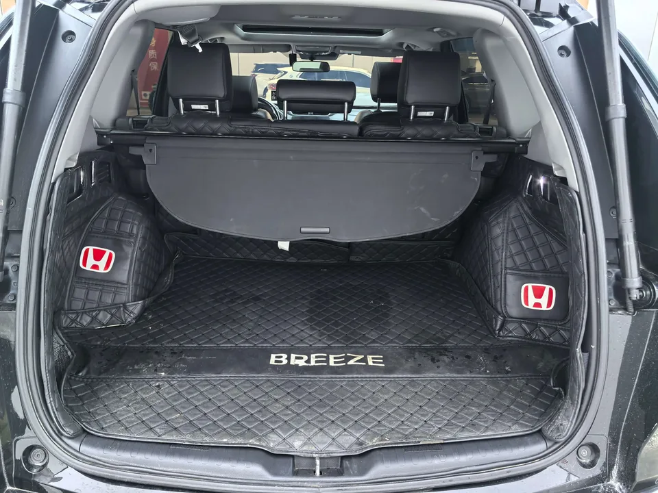 Honda Breeze RuiHybrid 2.0L Two-wheel Drive Elite Edition 2023 — миниатюра 4