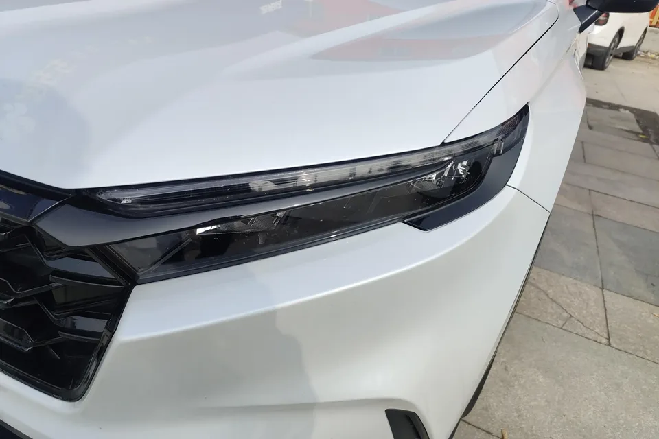 Honda CR-V PHEV e:PHEV 2.0L Leading Edition 2024 — миниатюра 2