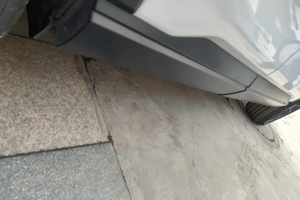 Honda CR-V PHEV e:PHEV 2.0L Leading Edition 2024 — миниатюра 3