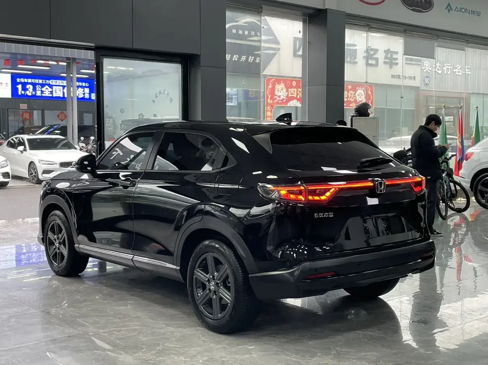 Honda WR-V HondaXR-V 2023 1.5L CVT Hot Edition 2022 — thumbnail 3