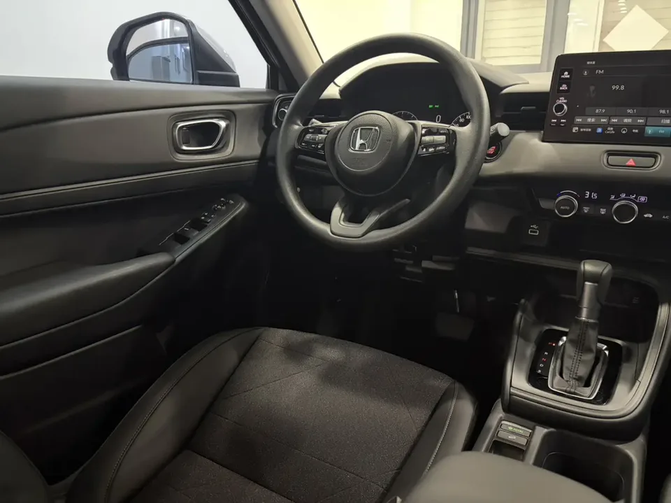 Honda VEZEL 1.5L CVT technology version 2023 — миниатюра 4
