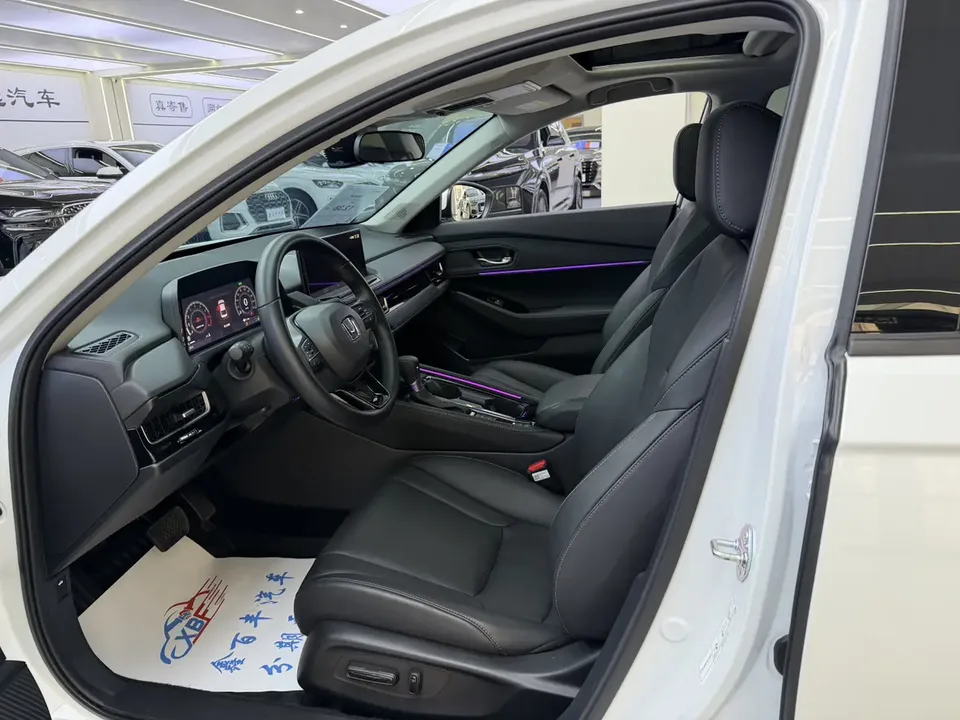 Honda Inspire Yingshipai 2024 260TURBO Elite Edition 2024 — thumbnail 3