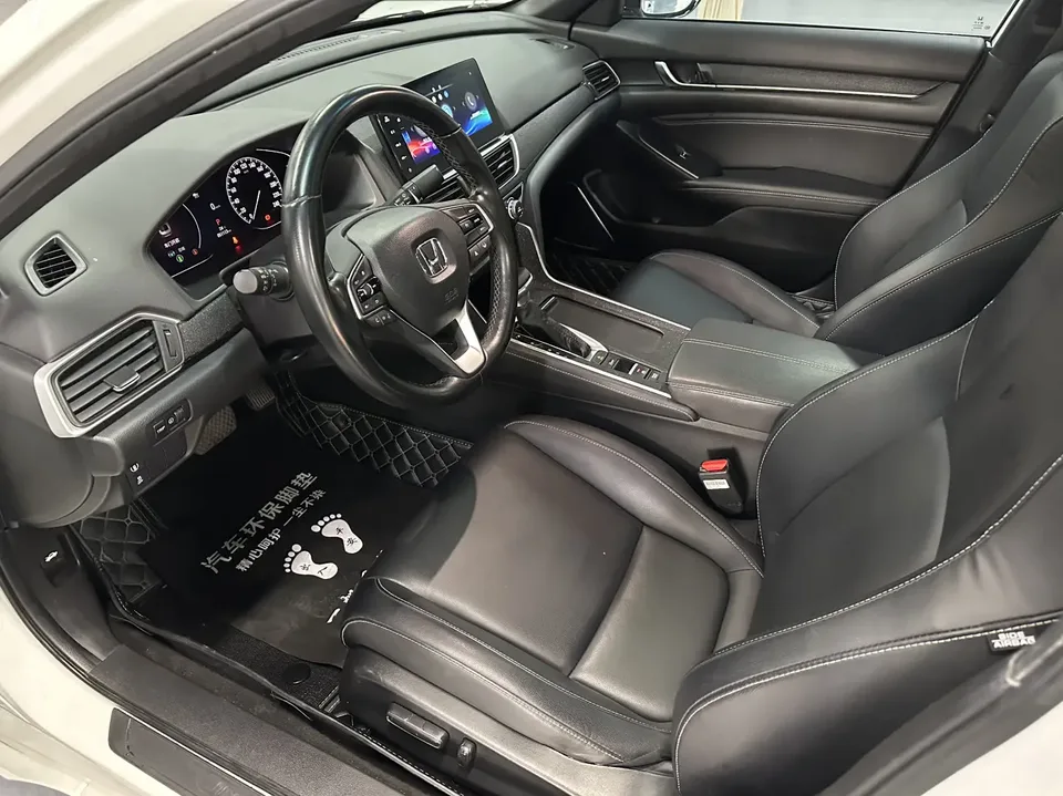 Honda Inspire Inship 2022 260TURBO Exquisite Edition 2022 — миниатюра 3