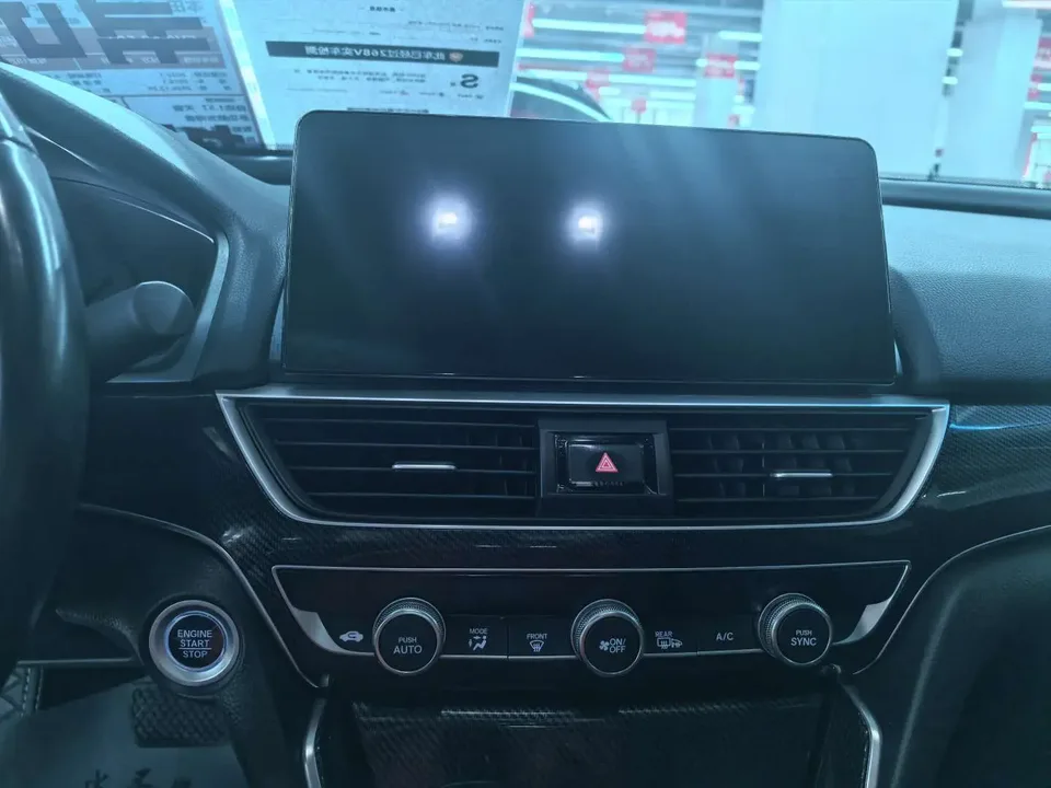 Honda Accord Accord 2022 260TURBO Deluxe Edition 2022 — миниатюра 3