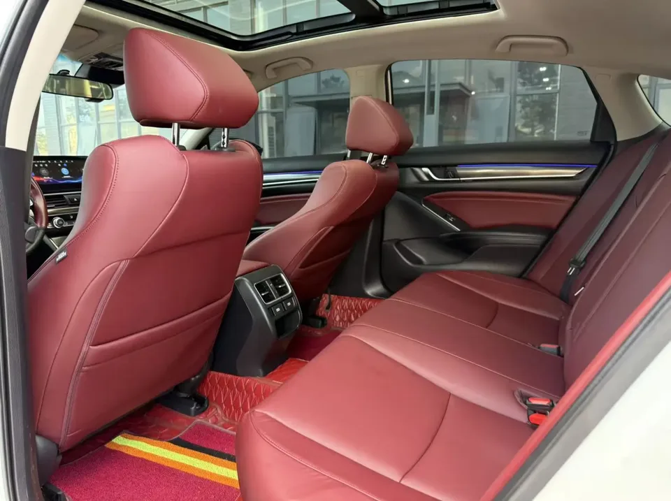 Honda Accord Accord 2022 260TURBO Comfort Edition 2022 — миниатюра 3