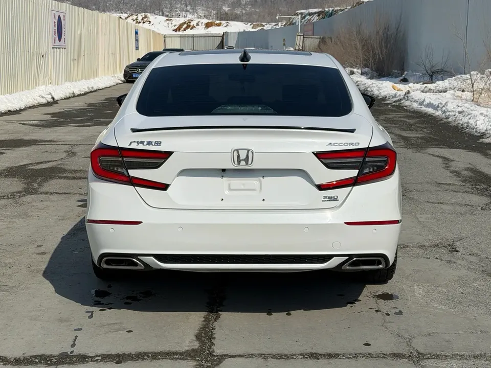 Honda Accord Accord 2022 2022 Accord 260TURBO Fantasy Night Premium Edition 2023 — thumbnail 2