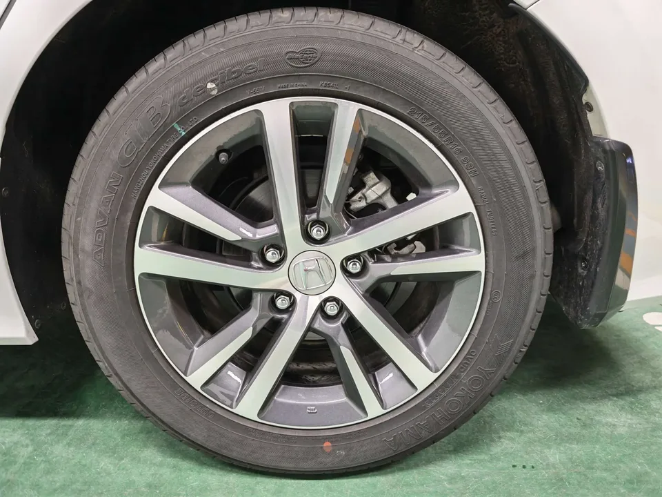 Honda Integra 240TURBO CVT Leading Edition 2024 — миниатюра 3