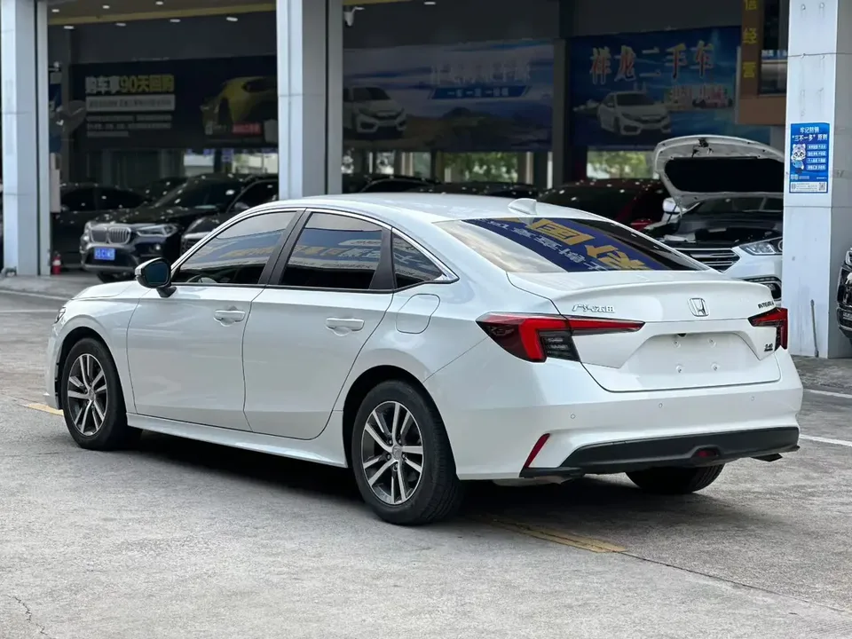 Honda Integra 240TURBO CVT Leading Edition 2023 — миниатюра 4
